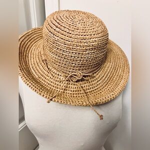 Helen Kaminski Stylish Tan Straw Sun Hat